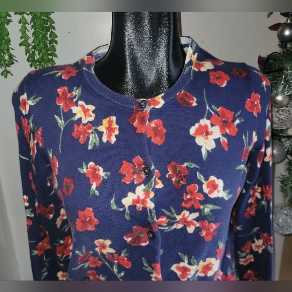 Land's End Blue and Red Floral Cardigan Sz.PM - Picture 2 of 7